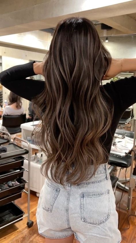 Creamy Brunette, Balyage Long Hair Brunettes Dark, Brunette Hair Inspiration, Iphone In Hand, Ash Brown Hair Balayage, Balyage Long Hair, Blank Image, Dark Brown Hair Balayage, Light Brunette Hair