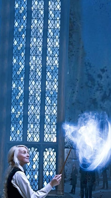 Luna Lovegood Aesthetic Wallpaper, Ravenclaw Aesthetic Wallpaper, Luna Lovegood Wallpaper, Harry Potter Aesthetic Wallpaper, Harry Potter Luna, Harry Potter Wallpaper Backgrounds, Ravenclaw Aesthetic, Harry Potter Background, Potter Aesthetic