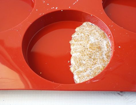 Resin Beach Coasters, Diy Resin Coasters, Beach Coasters, Resin Beach, How To Make Resin, Epoxy Resin Diy, How To Make Coasters, Diy Resin Projects, Resin Jewelry Diy