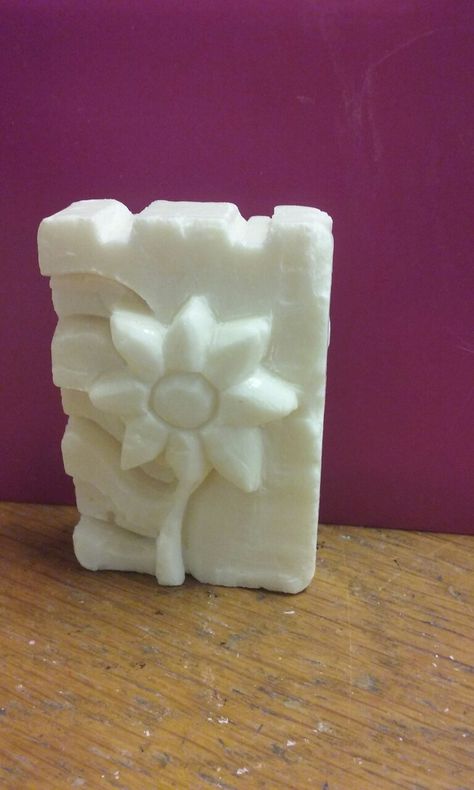 Perla Soap Carving Design, Soap Carving Ideas Easy Perla, Perla Soap Sculpture Easy, Perla Soap Sculpture, Soap Carving Ideas Easy, Soap Sculpture Easy Ideas, Soap Carving Ideas, Soap Sculpture, Soap Carving