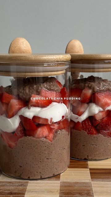 Marianna Moore on Instagram: "CHOCOLATE PROTEIN CHIA PUDDING Recipe makes 4 jars, only two showed In the video! For the chia pudding: 2/3 cup nonfat Greek yogurt 3 scoops chocolate protein powder 1 1/2 cups unsweetened almond milk 2 tsp cocoa powder 3/4 cup chia seeds For the parfaits: 2 cups chopped strawberries 1 cup Greek yogurt of choice Instructions: 1. To a large bowl add yogurt, protein powder, almond milk, and cacao powder, use a whisk to mix everything together. Then whisk in chia Yogurt Protein Powder, Chia Seed Parfait, Protein Chia Pudding, Chia Yogurt, Yogurt Protein, Chocolate Chia Seed Pudding, Low Calorie Protein, Chia Pudding Recipe, Pudding Parfait