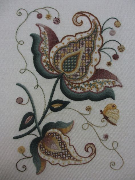 Explore this photo album by Royal School of Needlework @ Hampton Court Palace on Flickr! Bordado Jacobean, Crewel Embroidery Tutorial, Royal School, Jacobean Embroidery, Crewel Embroidery Patterns, Crewel Embroidery Kits, Motifs Perler, Japanese Embroidery, Silk Ribbon Embroidery