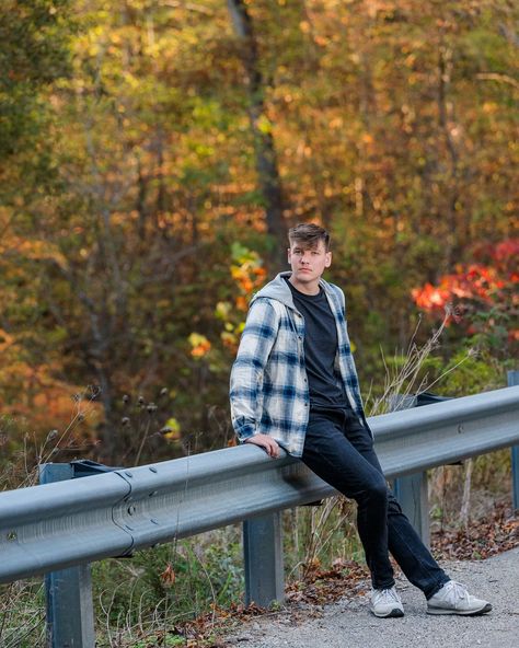 Columbus Senior Oliver chose to have his fall session at yellowwood. Boy were the colors beautiful! Here’s a few favorites. #amykristenphotography #amykristenphotographysenior #senior #senior2025 #seniorphotographer #columbusindianasenior #columbusindianaphotographer Boys Senior Picture Ideas Outfits, Teen Boy Photoshoots, Winter Senior Pictures For Guys, Guy Senior Photos Nature, Senior Pictures For Guys Outdoor, Male Senior Pictures Poses Outdoor, Boys Senior Picture Outfits, Pj Photoshoot, Winter Senior Pictures