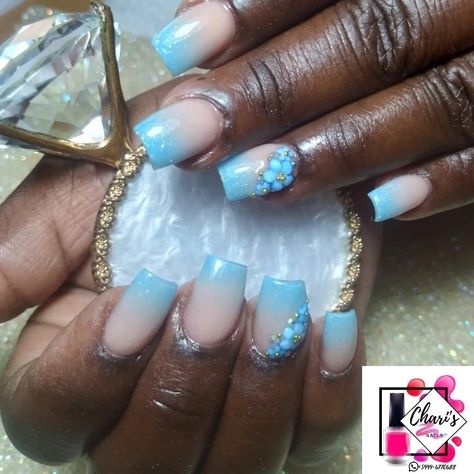 Blue Ombre Nails Acrylic, Light Blue Ombre Nails Short, Ombré Light Blue Nails, Baby Blue Ombre Nails, Nails Ombre Blue And White, Light Blue Glitter Ombre Nails, Short Acrylic Nails Blue, Dark Blue To Light Blue Ombre Nails, Acrylic Nails Blue