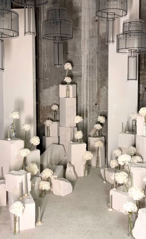 2023 Wedding Flower Trends, Bride 2023 Trends, Wedding Trend 2024, Wedding 2025 Trends, Wedding 2024 Trends, Urban Wedding Decor, Baltic Style, Contemporary Wedding Decor, Wedding Trends 2024