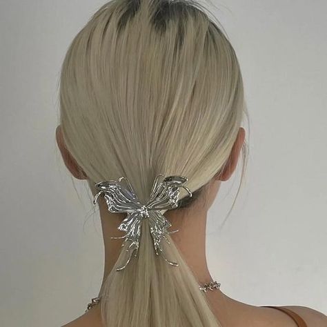 Silver hair pin