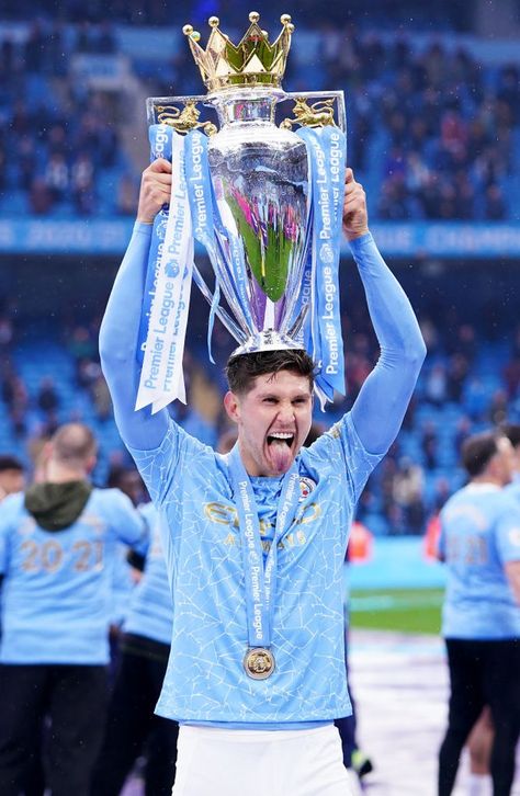 Gallery: The best of the trophy lift! Stones Man City, Man City Team, England Football Players, Manchester City Wallpaper, Football Trophies, Stone City, John Stones, Football Players Images, Manchester City Football Club