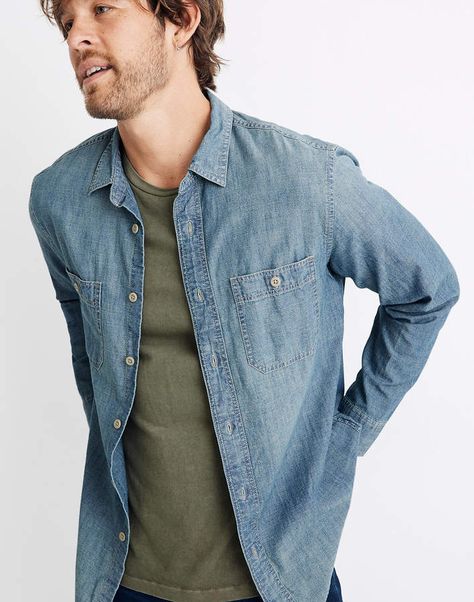 Madewell Chambray Shirt in Winterdale Wash Denim Shirt Outfit Summer, Mens Outfits Streetwear, Chambray Shirt Outfits, Chambray Shirt Men, Chambray Shirts, Denim Shirt Outfit, Madewell Shirts, Shirt Outfit Men, Oufits Casual