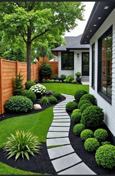 Unique Front Yard Landscaping, Modern Front Landscaping, Front House Garden Ideas, Dream Garden Modern, Front House Ideas, House Landscape Design, Outdoor Landscaping Ideas, Front Garden Designs, Simple Garden Ideas