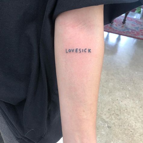 Lovesick Tattoo Ideas, Stick And Poke Words, Lovesick Tattoo, Stick And Poke Tattoos, Stick Poke Tattoo, One Word Tattoos, Flying Tattoo, Stick N Poke Tattoo, Text Tattoo