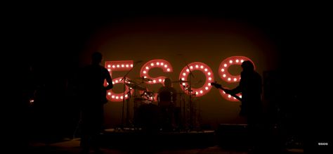 5sos Background Laptop, 5sos Twitter Headers Aesthetic, 5sos Laptop Wallpaper, 5sos Desktop Wallpaper, 5sos Header, 5sos Background, 5sos Poster, 5sos Aesthetic, 5sos Songs