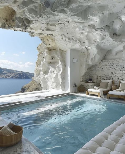 Santorini Beach, Inside Pool, Santorini House, Cool Room Designs, Dream Life House, Ocean House, Beach Homes, Mermaid Aesthetic, Fantasy Homes