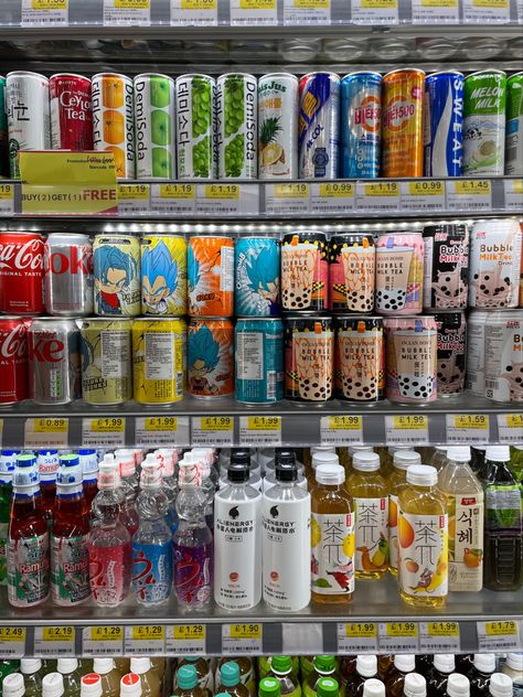 Japanese Canned Drinks, Cute Japanese Drinks, Japanese Drinks Aesthetic, Japanese Food Aethstetic, Japanese Beverages, Japan Drinks, Japanese Juice, Cute Drinks, Bomb Drinks