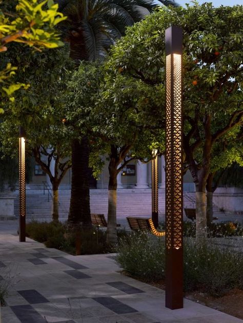 Archus pin - ▇ #Home #Outdoor #Landscape via - Christina Khandan on IrvineHomeBlog - Irvine, California ༺ ℭƘ ༻: Blitz Design, Outdoor Lighting Design, Diy Outdoor Lighting, Landscape Lighting Design, Urban Lighting, Modern Landscape Design, Landscape Architecture Design, Backyard Lighting, Bollard Lighting