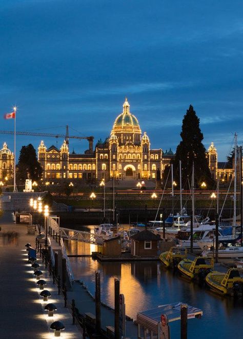 36 Hours in Victoria, British Columbia - The New York Times Vancouver Canada Photography, Victoria Canada British Columbia, Vancouver Vacation, Tourism Day, Victoria Canada, Victoria British Columbia, Victoria Bc, Amazing Travel Destinations, Bc Canada