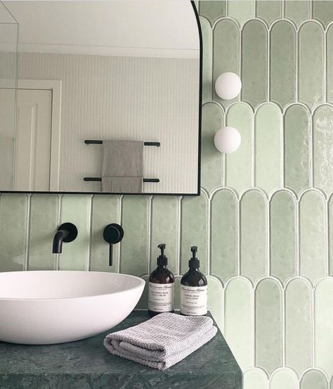 Green Subway Tile, Green Tile Bathroom, Luxe Bathroom, Downstairs Bathroom, Bathroom Tiles, Green Tile, Green Bathroom, House Bathroom, Bathroom Styling