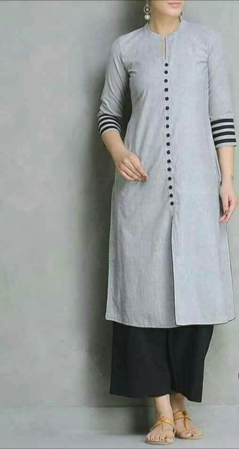 Casual Neck Design, New Gala Design, Neck Design Kurti, Design Kurti, Cotton Tops Designs, Plus Style, Stylish Kurtis Design, Gala Design, Dresses Sewing