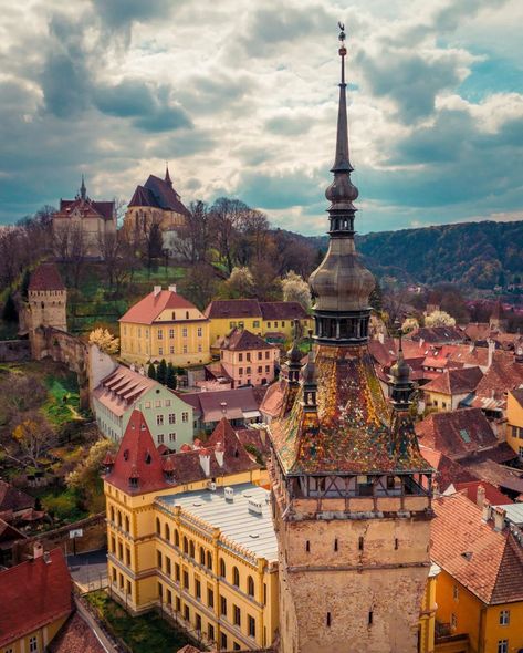 Sighisoara Romania, Oc Story, European Bucket List, Visit Romania, Train Trip, Europe Countries, Romania Travel, Travel Project, Europe Aesthetic