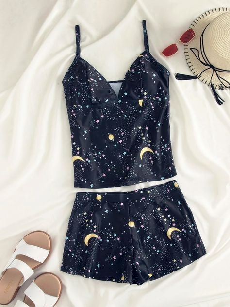 Allover Star & Moon Print Bikini Swimsuit | SHEIN USA Sewing Ideas Clothes, Star Swimsuit, Swimsuit Aesthetic, Beachwear Swimwear, Womens Tankini, Printed Tankini, Swimsuit Women, Swimming Suit, Swimwear Tankini