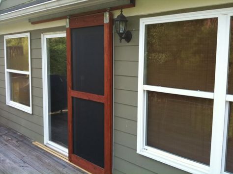 25 different ways to build yourself a new screen door or upcycle an old one. Great DIY screen door ideas to inspire your creativity. Screen Door Ideas, Sliding Patio Screen Door, Screen Door Replacement, Sliding Screen Door, Patio Screen Door, Old Screen Doors, Diy Screen Door, Diy Screen, Sliding Screen Doors