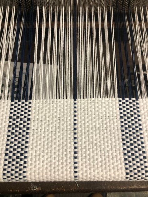 Weaving Patterns Design, Rigid Heddle Weaving, Weaving Designs, Pattern Ideas, Weaving Patterns, Loom Weaving, Kitchen Tea, Intricate Patterns, Dish Towels