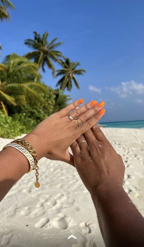 Bae Cation, Beach Vacation Pictures, Maldives Honeymoon, Beach Proposal, Couples Vacation, Black Couple, Cute Couple Outfits, Pool Photos, Dear Future Husband