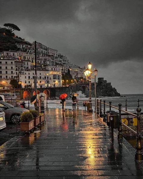 Rainy day in Amalfi Coast Italy Coast, Italy Tourism, Amalfi Italy, Rainy Day Aesthetic, I Love Rain, Italy Pictures, Amalfi Coast Italy, Regions Of Italy, Italy Tours