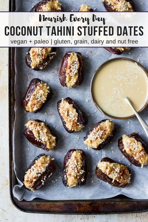 Clean Program, Healthier Sweets, Stuffed Dates, Healthy Sweet Snacks, Raw Recipes, Mini Dessert, Date Recipes, Paleo Sweets, Healthy Vegan Snacks