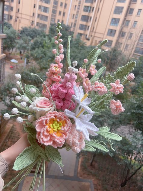 Flower cookies bouquet