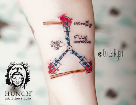 Marty Mcfly Tattoo, Flux Capacitor Tattoo, Back To The Future Tattoo Ideas, 80s Tattoo, Back To The Future Tattoo, Tattoo Triangle, Pop Culture Tattoos, Culture Tattoos, Flux Capacitor