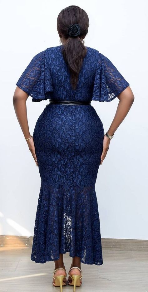 English Dresses For Ladies, Plus Size Black Dresses, Nigerian Lace Styles Dress, Africa Dress, New Look Fashion, Womens Trendy Dresses, Lace Dress Styles, Lace Gown Styles, Ghanaian Fashion