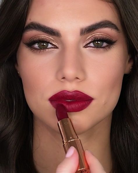 Charlotte Tilbury, MBE on Instagram: “Darlings, my NEW! Matte Revolution Lipstick in SCARLET SPELL is a SEDUCTIVE rich red, winter berry shade for the party season! 💋💫💄🎉 MAGIC…” Berry Lipstick Makeup, Berry Lips Makeup, Berry Makeup, Bold Lip Makeup, Indian Makeup Looks, Wedding Lips, Red Lips Makeup Look, Berry Lipstick, Classic Makeup