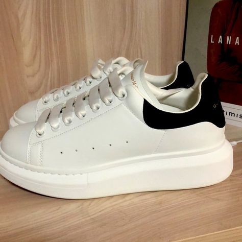 Alexander McQueen Little White Shoes Black Velvet Tail Mcqueen Shoes, Alexander Mcqueen Shoes, Velvet Accents, White Shoes, Shoes Black, High Quality Leather, Black Velvet, Black Shoes, Alexander Mcqueen