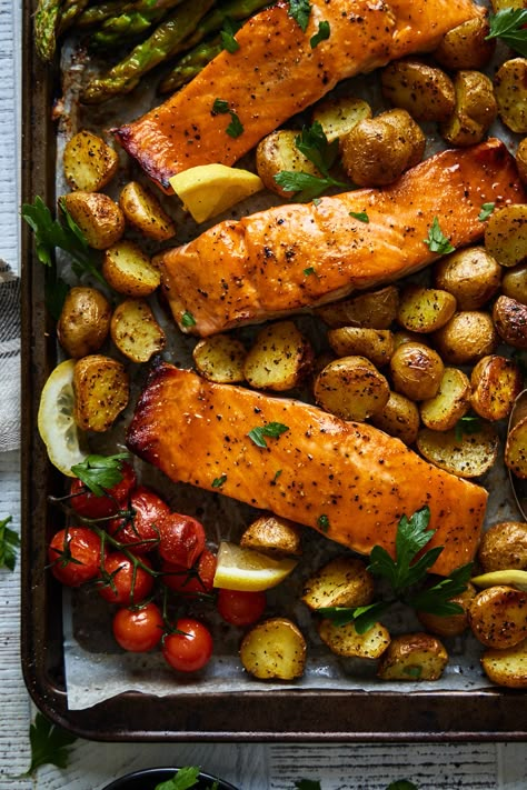 Salmon New Potatoes, Salmon With Veggies In Oven, Roasted Salmon And Veggies, Salmon And Potatoes Recipes, Baked Salmon And Potatoes, Potatoes With Fish, Potatoes And Salmon, Roasted Sweet Potato Fries, Salmon And Potatoes