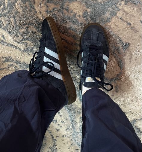 Navy Gum Spezial Outfit, Navy Spezial Adidas Outfit, Navy Blue Spezial Adidas Outfit, Adidas Spezial Black, Adidas Spezial Navy Gum, Adidas Spezial Navy, Adidas Spezials, Handball Spezial 'navy Gum', Gum Shoes