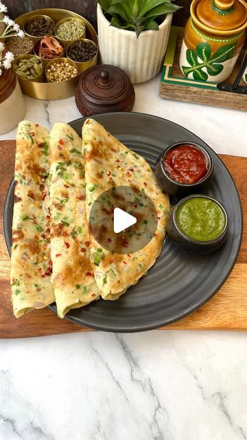 Neha🌻Anshu on Instagram: "Egg Paratha Recipe😍🍳 
Save it to try later.!❤️

Make this super easy liquid dough Egg Paratha at home that required no kneading and no rolling. This super yummy Egg Paratha is going to be your favourite breakfast .!❤️

#foodiesfood_court #viralreels #paratharecipe #eggomelette #omelette #egg #eggsandwich #eggcurry #andaparatha #eggparatha #eggrolls #paratharecipes #easybreakfast #breakfastideas #eggrecipes" Egg Paratha Recipe, Liquid Dough, Egg Paratha, Paratha Recipe, Egg Curry, Paratha Recipes, Egg Sandwiches, Super Yummy, Food Court