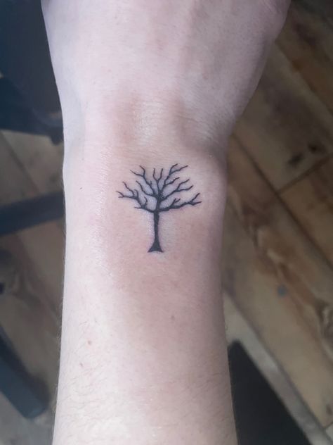 Tattoo XXXTENTACION TREE Jahseh Tattoo Ideas, Xxtentaction Tattoos, Xxxtancion Tattoos, 06 Tattoo, Jaseh Onfroy Tattoo, Xxxtancion Tattoo Ideas, Jahseh Tattoo, Xxxtentaci̇on Tree Tattoo, Xxtentaction Tattoos Ideas