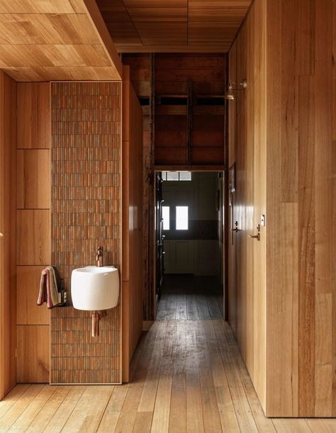 An Exquisite Heritage Restoration Of An Explorer's Cliffside Cottage Interior Japanese Style, John Wardle, Interior Simple, Interior Design Awards, The Local Project, Timber Cladding, Old Cottage, Japanese Interior, The Design Files