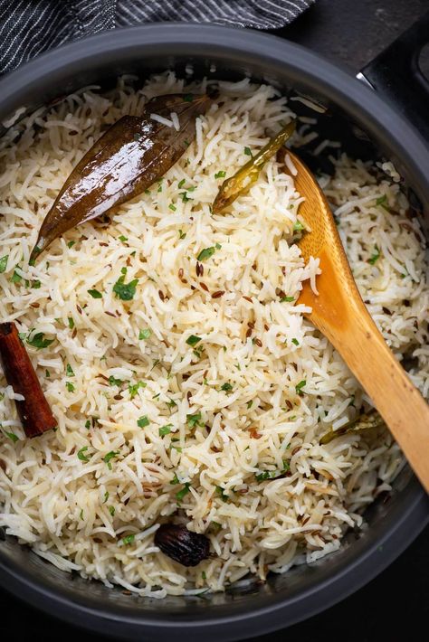 Perfect Jeera Rice Recipe Zeera Rice Recipes, Jeera Rice And Dal Fry, Jira Rice Recipes, Jira Rice, Flavoured Rice Recipes, Christmas Curry, Flavourful Rice, Jeera Rice Recipe, Spinach Lentil Soup