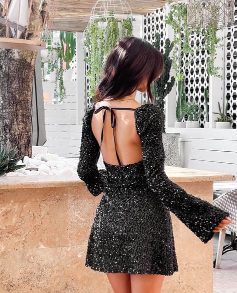 NEW | Marienne Black Velvet Sequin Mini Dress online now ✨ Black Christmas Dress, Snowball Dance, Sparkly Black Dress, European Winter, Prom Midi Dress, Black Stiletto Heels, Black Dress With Sleeves, Mini Dresses Online, Mini Dress Fashion