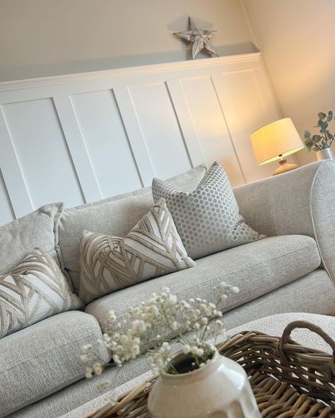 Panelling White Wall, Living Room Feature Wall Panelling, Ideas For Bare Wall In Living Room, Modern Living Room Panelling Ideas, High Panelling Living Room, Behind Sofa Panelling, Paneling Behind Sofa, Neutral Living Room Panelling, Beige Panelling Living Room