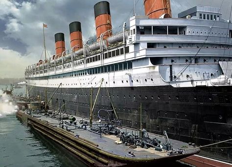 Cunard Ships, Colorized History, Marine Paint, Cunard Line, Cruise Liner, Rms Titanic, September 28, Cruise Ships, Abandoned Places