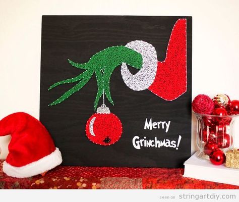 String Art DIY | Ideas, tutorials, free patterns and templates to make String ArtString Art DIY Grinch Decorations, Art Fil, Nail String Art, Merry Grinchmas, String Crafts, String Art Patterns, String Art Diy, Navidad Diy, Thread Art