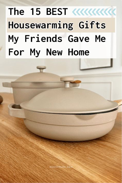 The 15 BEST Housewarming Gifts My Friends Gave Me For My New Home Cute Housewarming Gifts, First Time Home Owner Gifts, House Warming Gifts For Friend, Gifts For First Time Home Owners, Gift For House Warming New Homes, Housewarming Gift Ideas Diy, Easy Housewarming Gift Ideas, House Warming Gift Ideas For New Home, New Home Owner Gifts