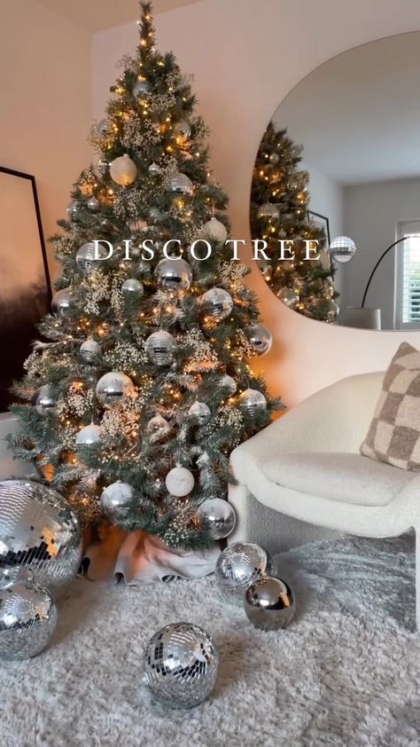 Disco Balls On Christmas Tree, Christmas Decor Disco Balls, Disco Xmas Tree, Disco Ball Christmas Tree Ornaments, Disco Christmas Tree Decorating Ideas, Disco Theme Christmas Tree, Disco Ball Christmas Tree Ideas, Disco Tree Christmas, Disco Ball Theme Christmas Tree