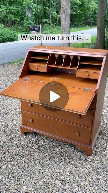 Repurposed Writing Desk, Mid Century Bureau Makeover, Painted Wood Desk Ideas, Upcycled Roll Top Desk, Vintage Bureau Makeover, Painted Bureau Ideas, Upcycled Bureau Ideas, Rolltop Desk Repurpose, Desk Repurpose Ideas