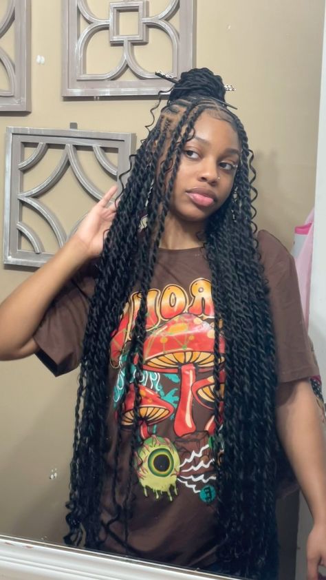 Instagram Twists Half Up Half Down, Styles For Fulani Braids, Island Twist Fulani Braids, Fulani Island Twist With Curls, Cute Color Braids, Fulani Boho Twist, Braids In The Front Twist In The Back, Fulani Passion Twists With Curls, Passion Twists Hairstyle Fulani