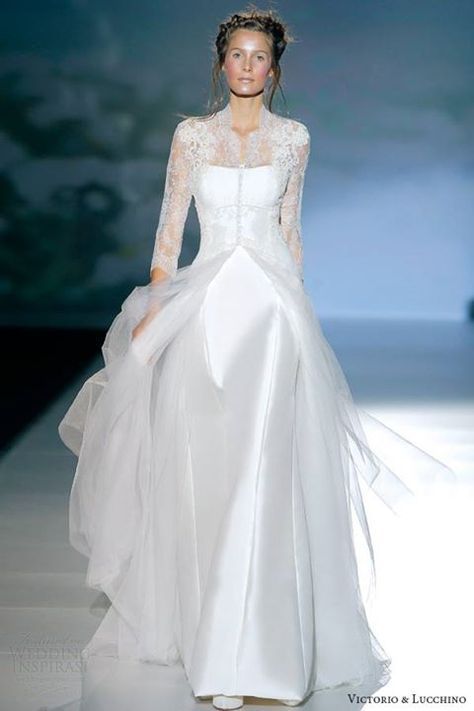 Wedding Inspirasi, Wedding Dresses 2014, Beautiful Wedding Gowns, White Wedding Dress, Sleeve Wedding Dress, Long Sleeve Wedding, Moda Vintage, Wedding Dress Inspiration, Gorgeous Gowns