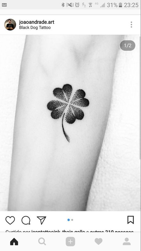 4 Leaf Clover Tattoo, Henry Tattoo, Lucky Tattoo, Clover Tattoo, Tattoo Dotwork, Arm Tats, Tatoo Inspiration, Irish Tattoos, Clover Tattoos