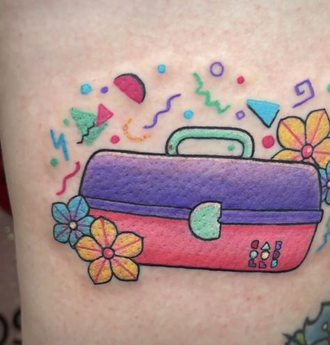 1980s Tattoos, Lizzie Mcguire Tattoo, 80s Tattoo Ideas, 90s Flash Tattoo, 80s Tattoo, 90s Tattoos, Themed Tattoos, Theme Tattoo, Body Is A Temple